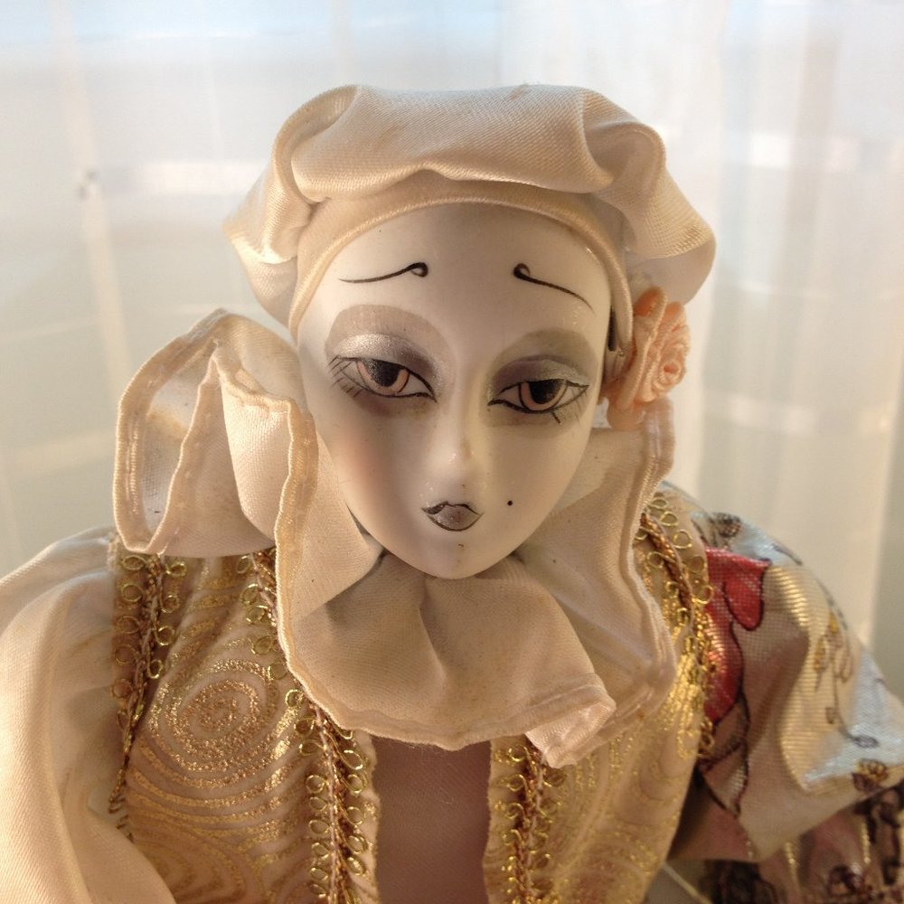 Pierrot Clown Music Box